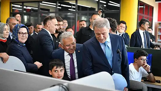 Bakan Ersoy: 'Kayseri'miz tarih boyunca ilim ve irfanın merkezi olmuş, sayısız âlim ve düşünür yetiştirmiş bir şehrimizdir'