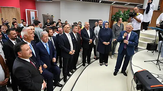 Bakan Ersoy: 'Kayseri'miz tarih boyunca ilim ve irfanın merkezi olmuş, sayısız âlim ve düşünür yetiştirmiş bir şehrimizdir'