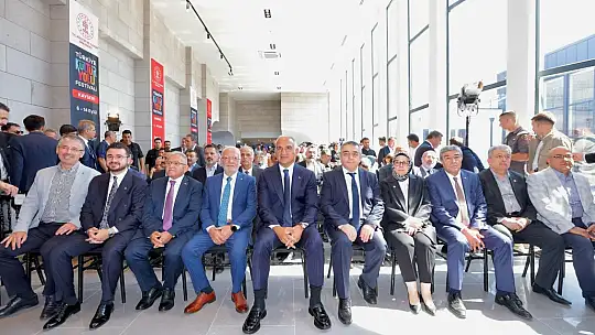 Bakan Ersoy ve Başkan Büyükkılıç, Türkiye Kültür Yolu Festivali'nin startını verdi