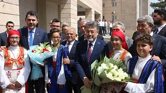 Bakan Kurum ve Yumaklı'dan Kayseri temasları