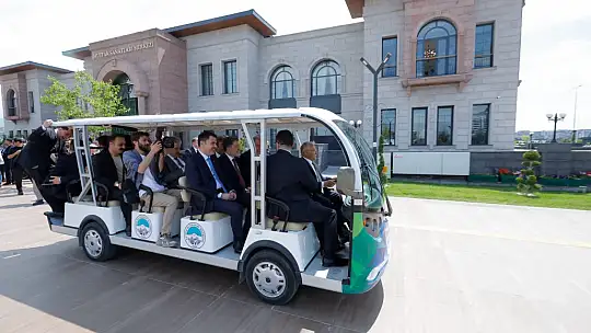 Bakan Kurum ve Yumaklı, Kayseri'nin vizyon projelerini inceledi