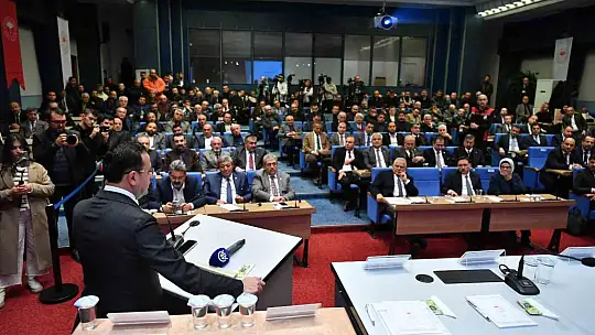 Bakan Yardımcısı Gizligider: 'Bu memleketin spekülasyonlara muhatap olmaması için elimizden geleni yapacağız'