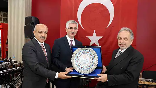 Bakan Yardımcısı Yılmaz'dan Başkan Yalçın'a eğitim teşekkürü