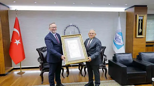 Bakan Yardımcısı Yılmaz'dan Başkan Büyükkılıç'a 'kültür' övgüsü