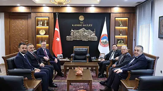 Bakan Yardımcısı Yılmaz'dan Vali Çiçek'e ziyaret