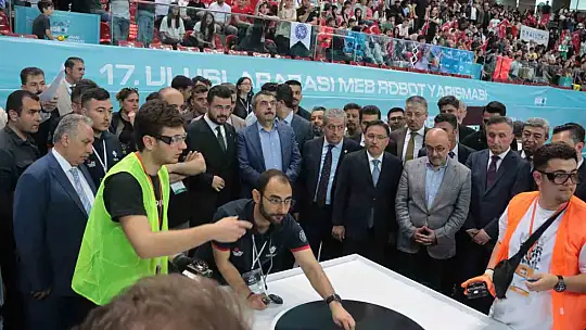 Bakan Yusuf Tekin: 'Artık öğretmenlerimizi Milli Eğitim Akademisi düzeninden istihdam edeceğiz'