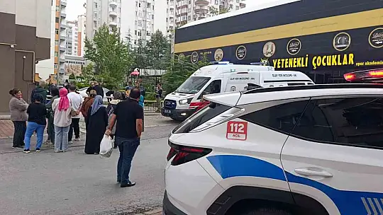 Balkon temizlerken 13. kattan düşen kadın öldü