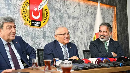 Basın mensuplarının 10 Ocak Çalışan Gazeteciler Günü'nü kutlayan Büyükkılıç: 'İyi ki varsınız'