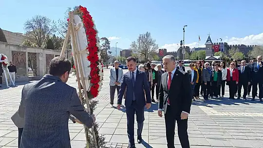 Başkan Akın: 'Hastalarımızın ilaca en kolay, doğru ve en güvenilir şekilde ulaşabilmesi için 186 yıldır kararlılıkla çalışıyoruz'
