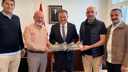 Başkan Bağlamış öncülüğündeki heyet Greentech Amsterdam 2025 Fuarı'nda