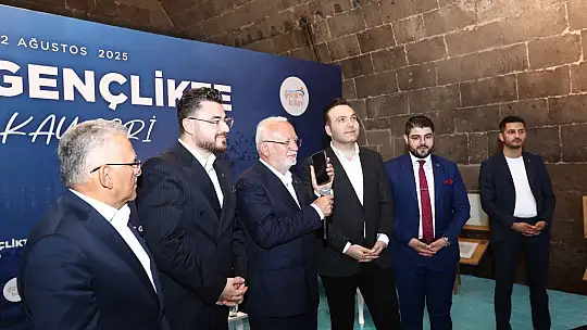 Başkan Büüyükkılıç'tan 'Gesi Bağları' türküsü
