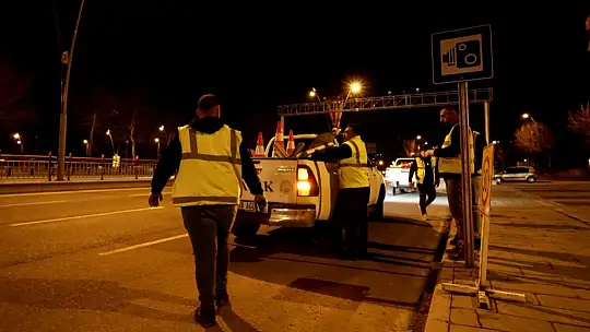 Başkan Büyükkılıç: 'Kartal Kavşağı'nda gece yarısı start verildi'