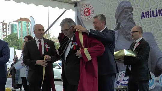 Başkan Büyükkılıç: 'Kayserimizi tanıtma çabalarımızı başka türlü yorumlayanları vatandaşımızın vicdanına bırakıyoruz'
