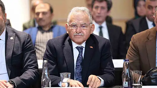 Başkan Büyükkılıç: 'Sorumluluğumuzun çok daha fazla olduğunun bilincindeyiz'