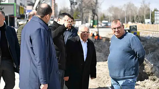 Başkan Büyükkılıç, 300 milyon TL'lik katlı kavşak projesini yerinde inceledi