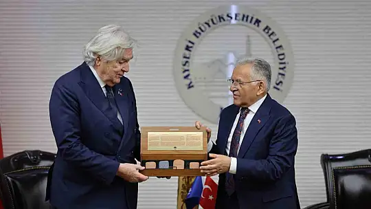 Başkan Büyükkılıç, ACES heyetini ağırladı