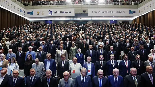 Başkan Büyükkılıç, AK Parti'nin 24. kuruluş yıl dönümü programına katıldı