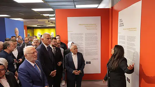 Başkan Büyükkılıç, Bakan Ersoy'a Mutfak Sanatları Merkezi'ni tanıttı