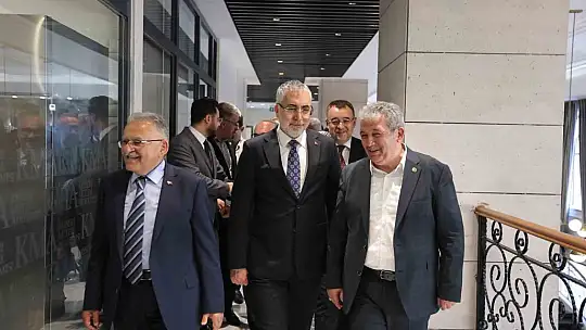 Başkan Büyükkılıç, Bakan Işıkhan'a Mutfak Sanatları Merkezi'ni tanıttı