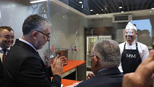 Başkan Büyükkılıç, Bakan Işıkhan'a Mutfak Sanatları Merkezi'ni tanıttı