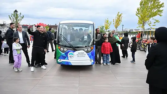 Başkan Büyükkılıç, Bakan Şimşek'e Mutfak Sanatları Merkezi'ni tanıttı