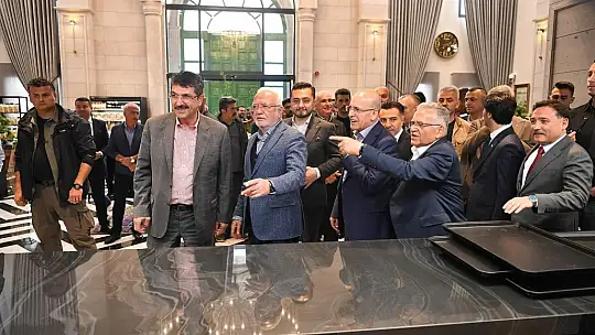 Başkan Büyükkılıç, Bakan Şimşek'e Mutfak Sanatları Merkezi'ni tanıttı