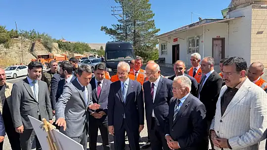 Başkan Büyükkılıç, Bakan Uraloğlu'nun programlarına eşlik etti
