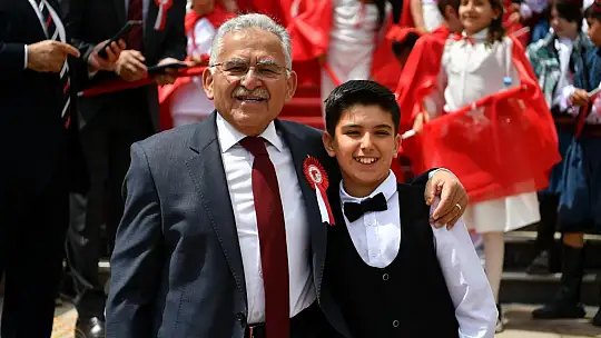 Başkan Büyükkılıç, çocukların bayram sevincine ortak oldu