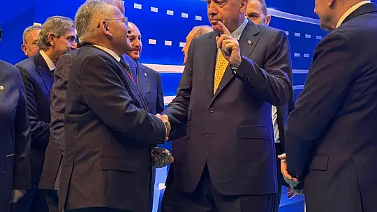 Başkan Büyükkılıç, Cumhurbaşkanı Erdoğan ile 30 Bin km Bölünmüş Yol Töreni'nde görüştü