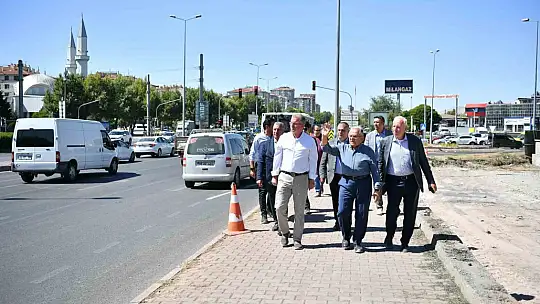 Başkan Büyükkılıç, DSİ Katlı Kavşağı proje çalışmalarını inceledi
