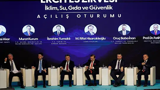Başkan Büyükkılıç, Erciyes Zirvesi'nde Kayseri'nin su master planını anlattı