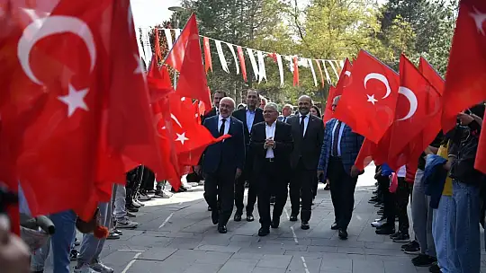 Başkan Büyükkılıç, Genç KAYMEK Yılsonu Programı'nda öğrencileri yalnız bırakmadı