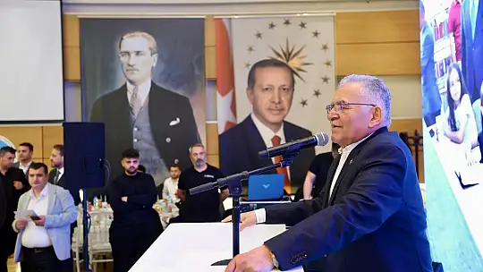 Başkan Büyükkılıç, gençlerle iftar sofrasında buluştu