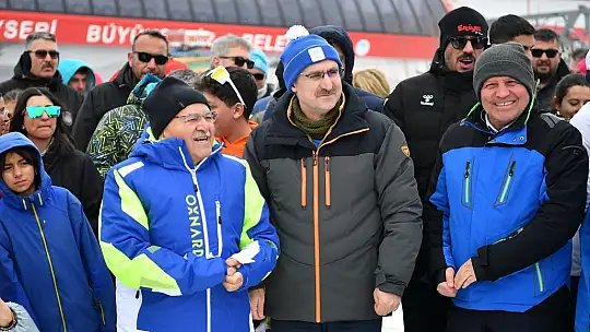 Başkan Büyükkılıç, genel müdür ve federasyon başkanı Şahin'e şehri ve Büyükşehir'in tesislerini tanıttı