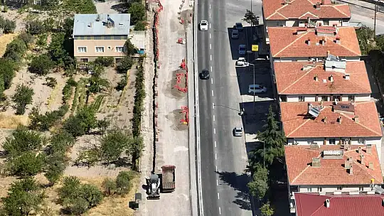 Başkan Büyükkılıç, Hacılar Kayseri Caddesi'nde 100 milyon TL'lik yatırımı inceledi