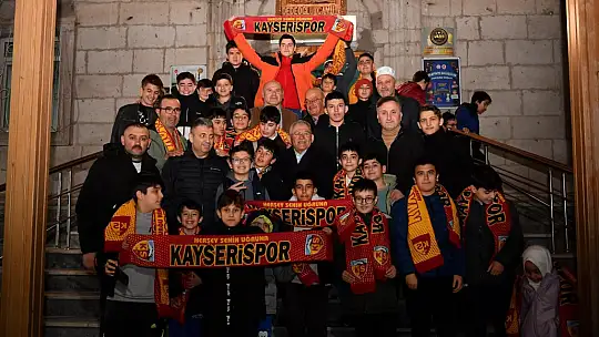 Başkan Büyükkılıç iftar sofralarında