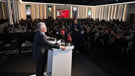 Başkan Büyükkılıç, iftar sofrasının bereketini şehit ve gazi aileleri ile birlikte yaşadı