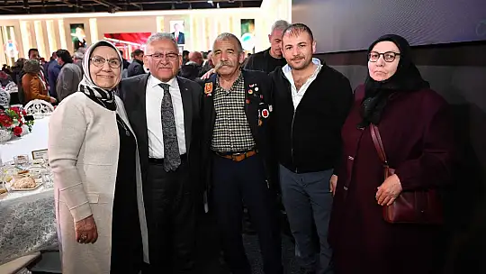 Başkan Büyükkılıç, iftar sofrasının bereketini şehit ve gazi aileleri ile birlikte yaşadı