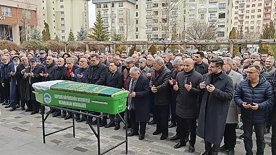 Başkan Büyükkılıç'ın kayınvalidesi toprağa verildi