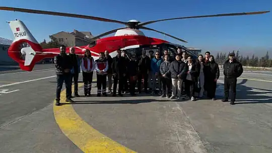 Başkan Büyükkılıç'ın özel projesi Bilişim Akademisi'nin öğrencileri, havacılık teknolojilerini yerinde inceledi