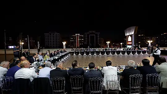 Başkan Büyükkılıç, iş dünyası temsilcileriyle bir araya geldi