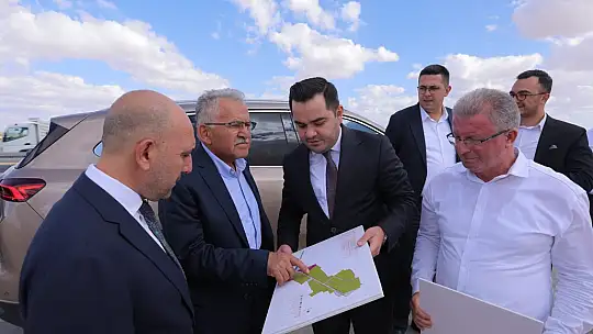 Başkan Büyükkılıç, Jeotermal Kaynaklı Sera Organize Tarım Bölgesi çalışmalarını yerinde inceledi