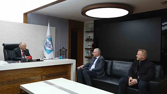 Başkan Büyükkılıç, Kartal Katlı Kavşağı için besmeleyi çekti, imzayı attı