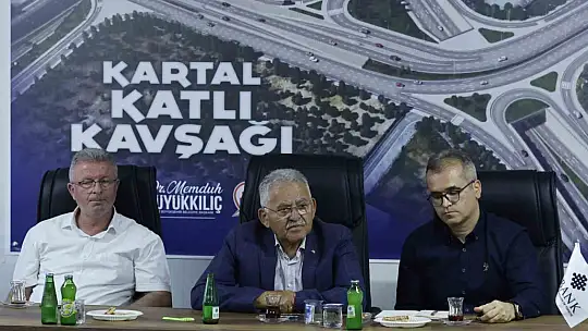 Başkan Büyükkılıç, Kartal Katlı Kavşağı'nda çalışmaları adım adım izliyor
