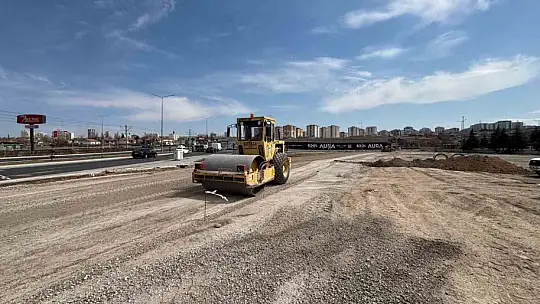 Başkan Büyükkılıç, Kertmeler Kavşağı'nda trafiği rahatlatacak çalışmaları inceledi