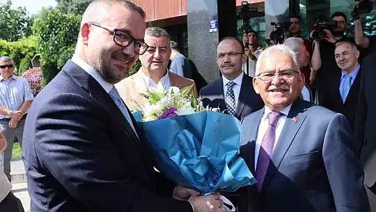 Başkan Büyükkılıç, Merkez Bankası Karahan'ı makamında ağırladı