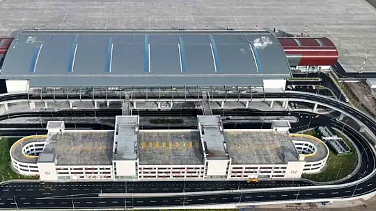 Başkan Büyükkılıç müjdeyi verdi: Kayseri Havalimanı başmüdürlük statüsüne kavuşuyor