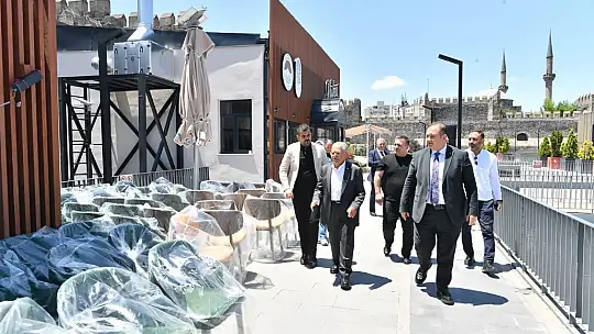 Başkan Büyükkılıç, MÜLHEM Kayseri Mutfağı'nda incelemelerde bulundu