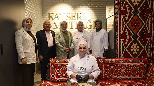 Başkan Büyükkılıç, Mutfak Sanatları Merkezi'nde Workshop etkinliklerine katıldı