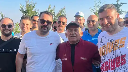 Başkan Büyükkılıç, Otobüs İşletme Müdürlüğü personeliyle yürüyüş yaptı